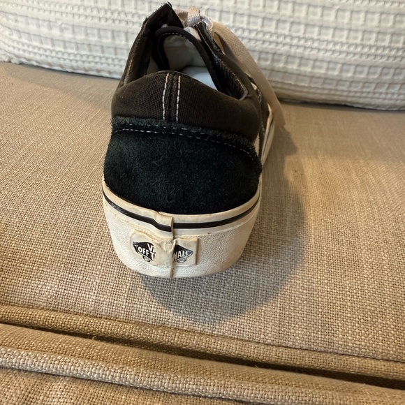 Vans Old Skool Black With White Stripe Men’s Size 7.5 Womens Size 9 off the wall - Picture 9 of 14